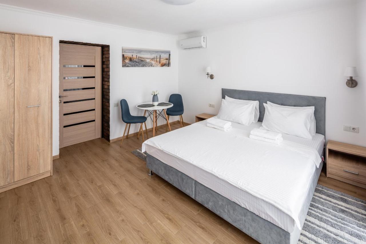 Alfa Apartments Staroevrejska 18 Lviv Buitenkant foto