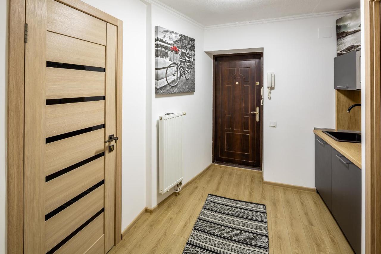 Alfa Apartments Staroevrejska 18 Lviv Buitenkant foto