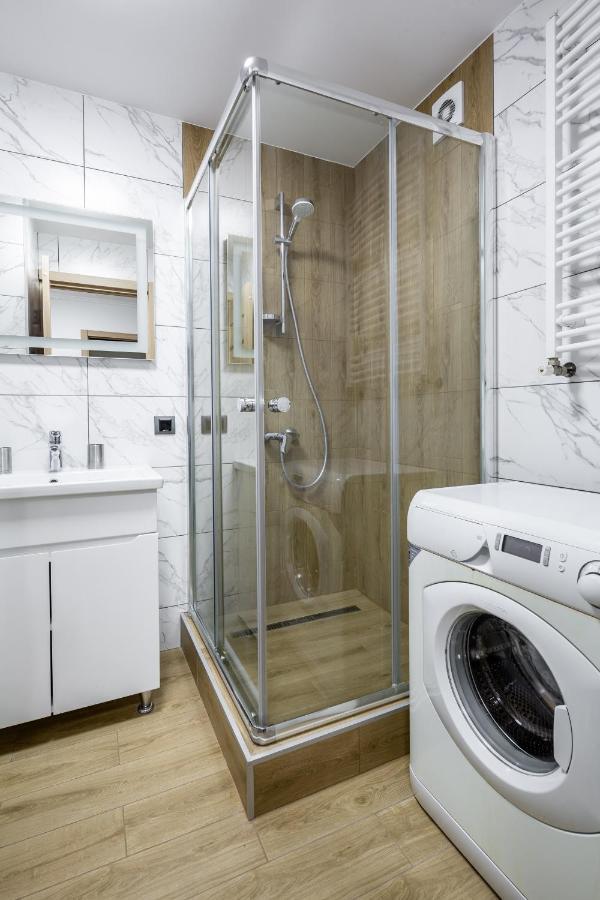 Alfa Apartments Staroevrejska 18 Lviv Buitenkant foto
