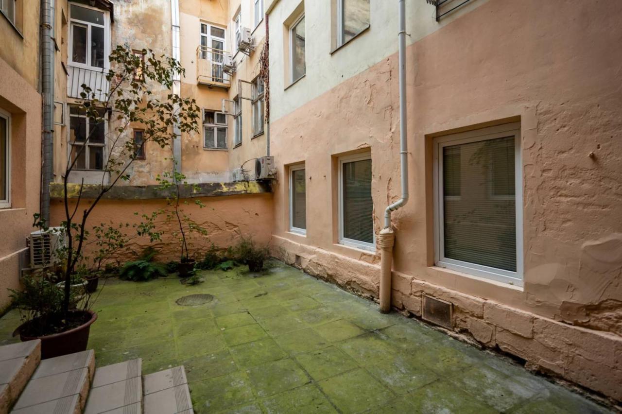 Alfa Apartments Staroevrejska 18 Lviv Buitenkant foto